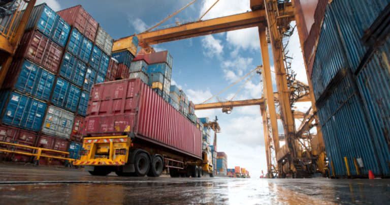 Transporte logístico en Ecuador: exportaciones impulsan nuevos desafíos operativos