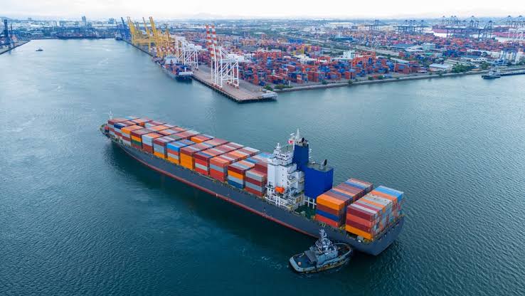 Conozca las principales tendencias de la logística mundial en 2026 y cómo impactan las importaciones, exportaciones y cadenas de suministro.