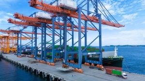 Conozca por qué Krystal Logistics es un freight forwarder líder en Ecuador, con presencia internacional, warehouse en Miami y 24 años de experiencia.